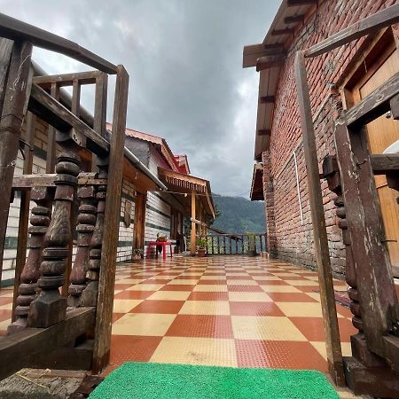 The Cottage And Cheese Манали Экстерьер фото