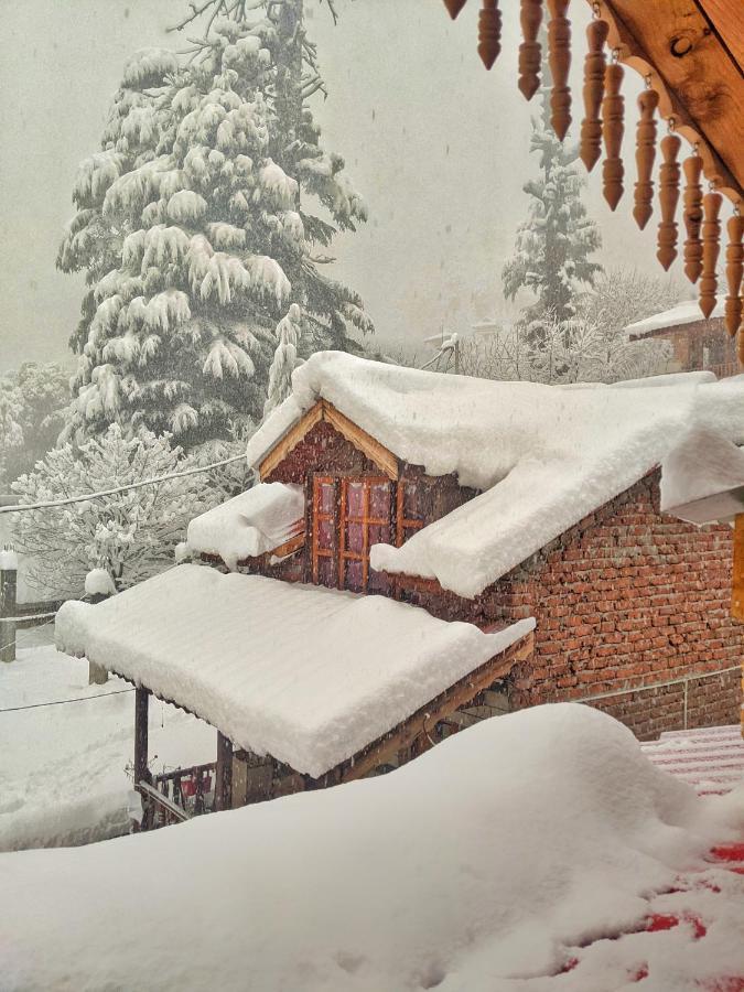 The Cottage And Cheese Манали Экстерьер фото